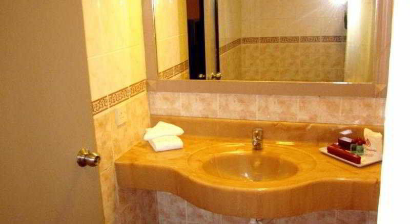 Kuala Lumpur International Hotel Zewnętrze zdjęcie